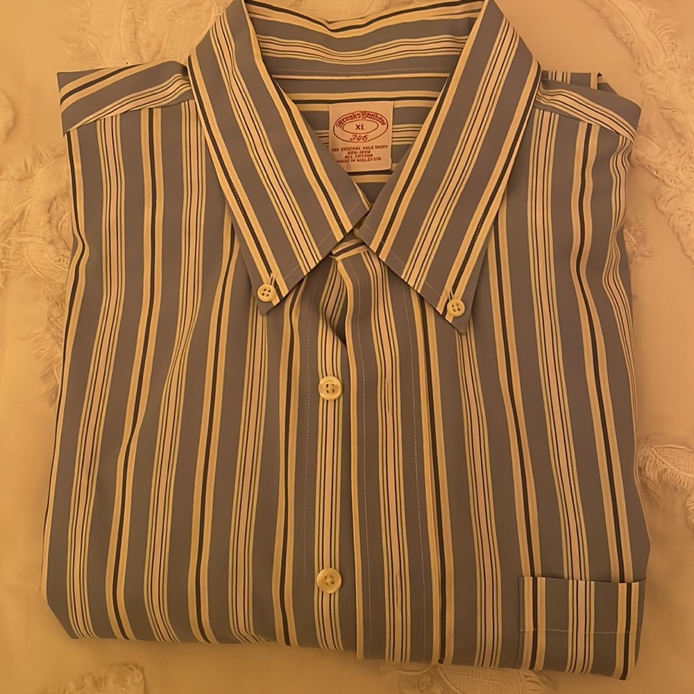 MENS BROOKS BROTHERS LONG SLEEVE DRESS SHITT - SIZE XL